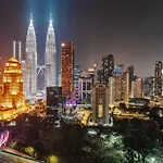 Legasi Kgbharu Ps4 Homey Next To Klcc & Train